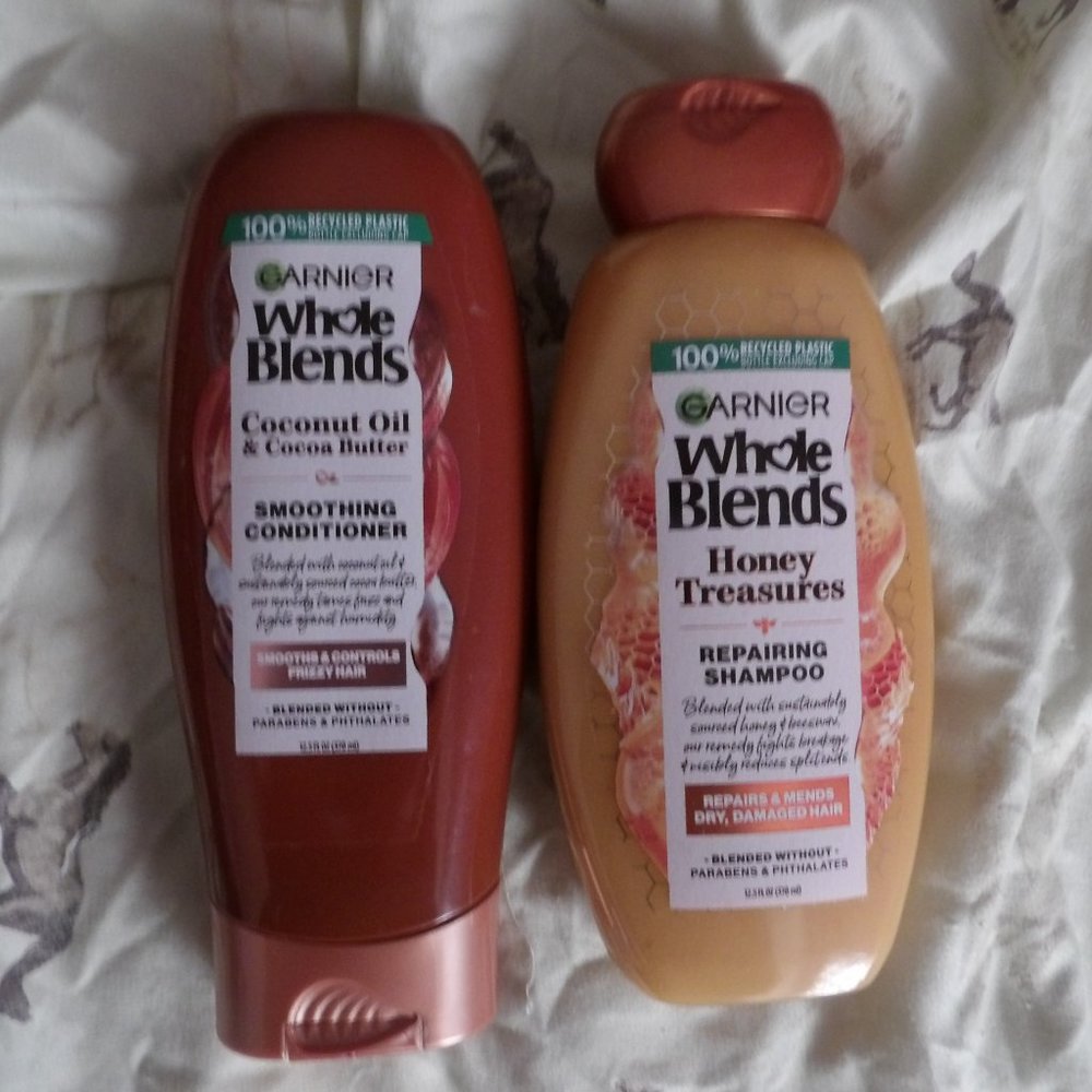 Garnier Whole Blends Shampoo & Conditioner Set